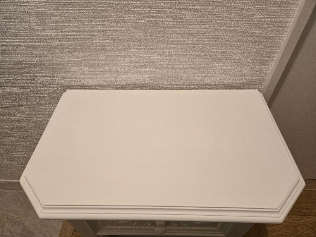 カントリーコーナー・CountryCorner・ホワイト 八角形 サイドテーブル