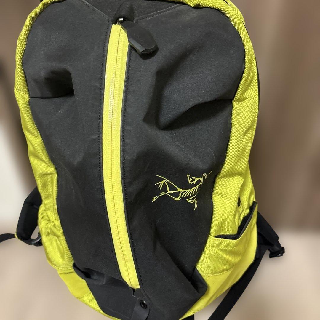 アークテリクス リュック アロー16 ブラック×ライムグリーン