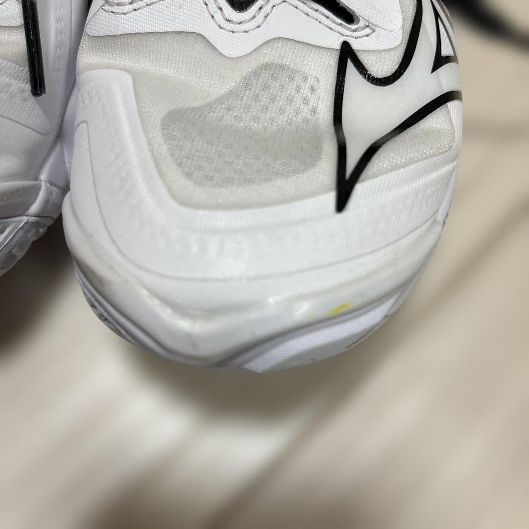 Mizuno バレーシューズ ウェーブライトニング Z8 24cm 中敷き新品‼︎