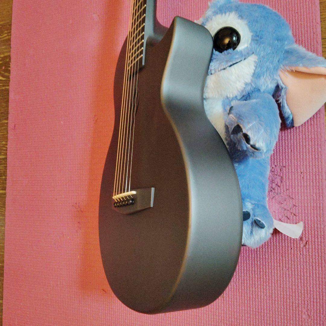 Ｅnya Nova Go アコースティックギター、カーボン一体成型トラベルギター