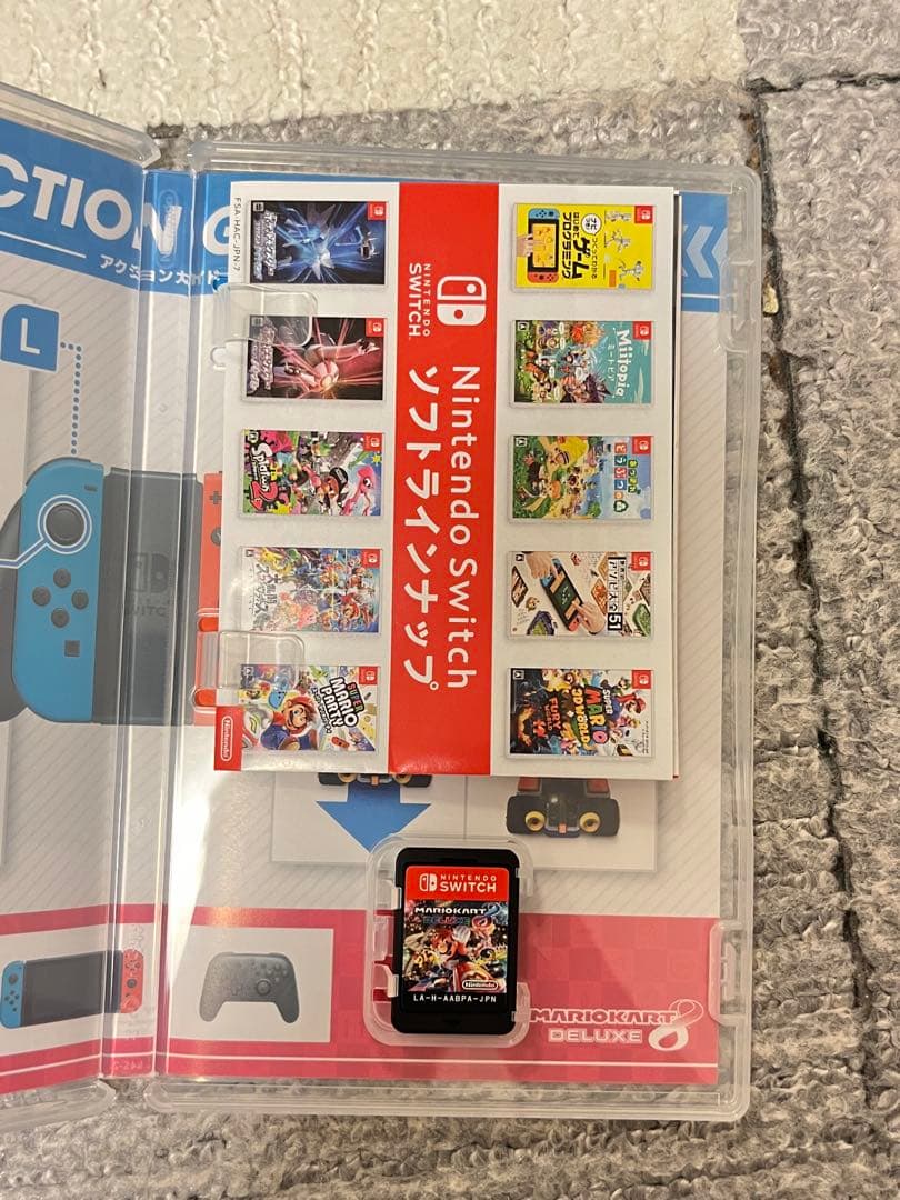NintendoSwitch （マリオカート8デラックス付き）