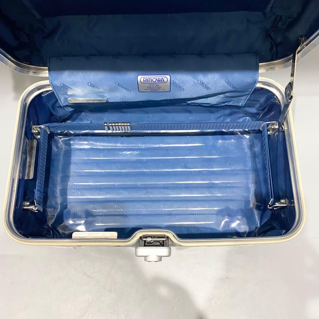 RIMOWA リモワ TOPAS トパーズ ビューティーケース シルバー