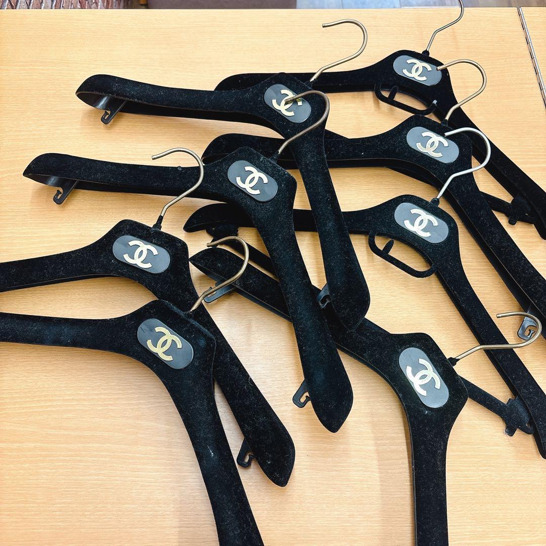☆シャネル　ベロア　ベルベット　ハンガー　8本　ヴィンテージ