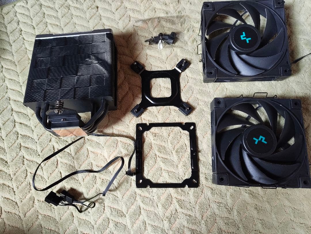 IntelCorei5-13500+マザボ、DDR4-3200-16GB×2