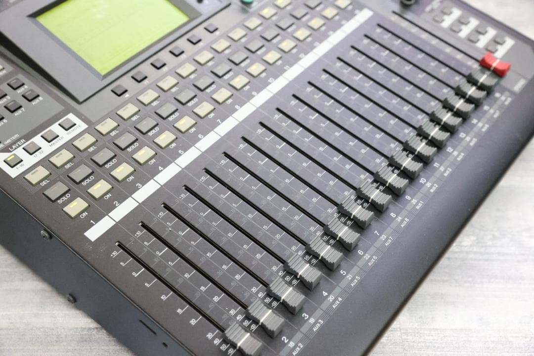 Yamaha O1V96i デジタルミキサー