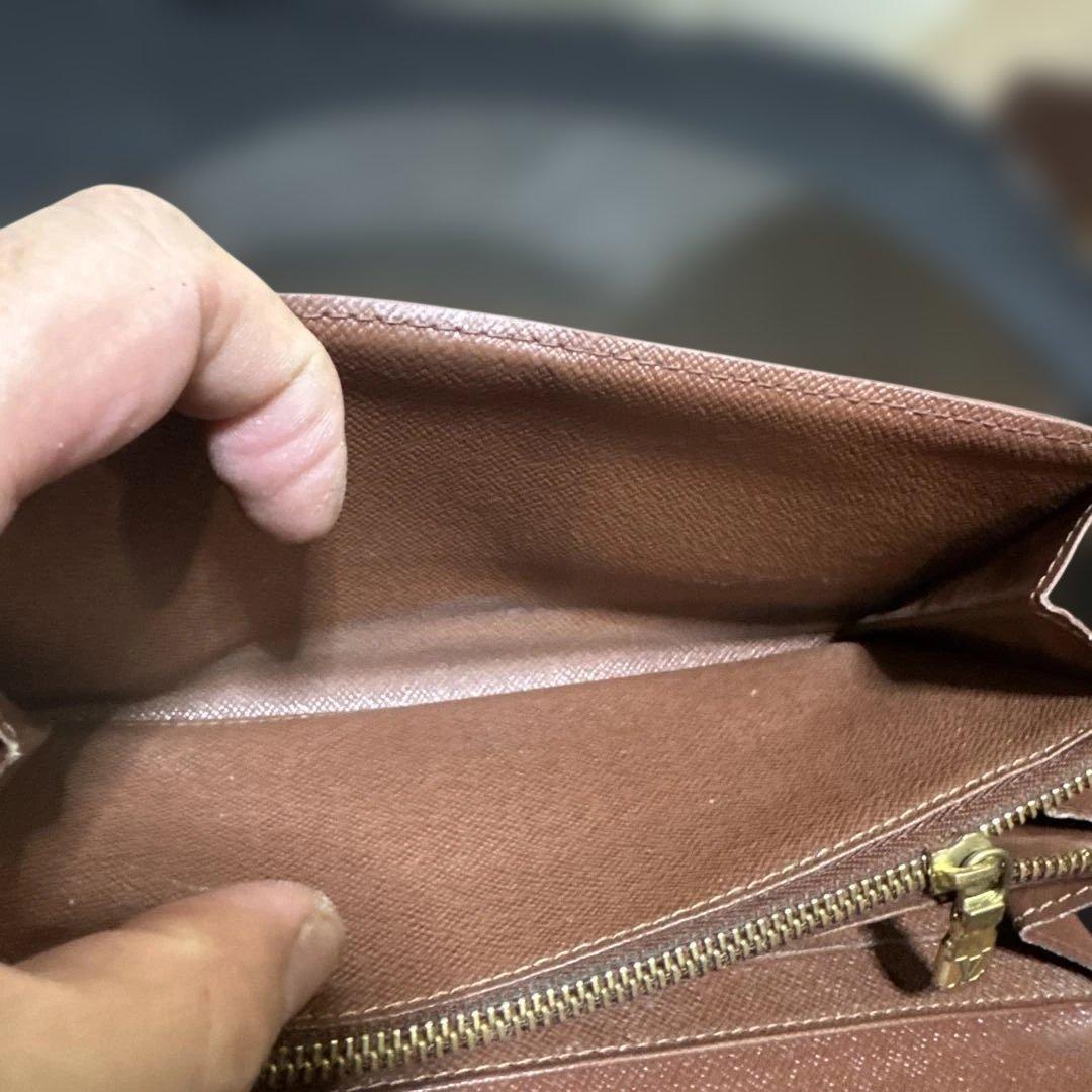 ⑨☆良品♪カード10枚タイプ☆サラ長財布