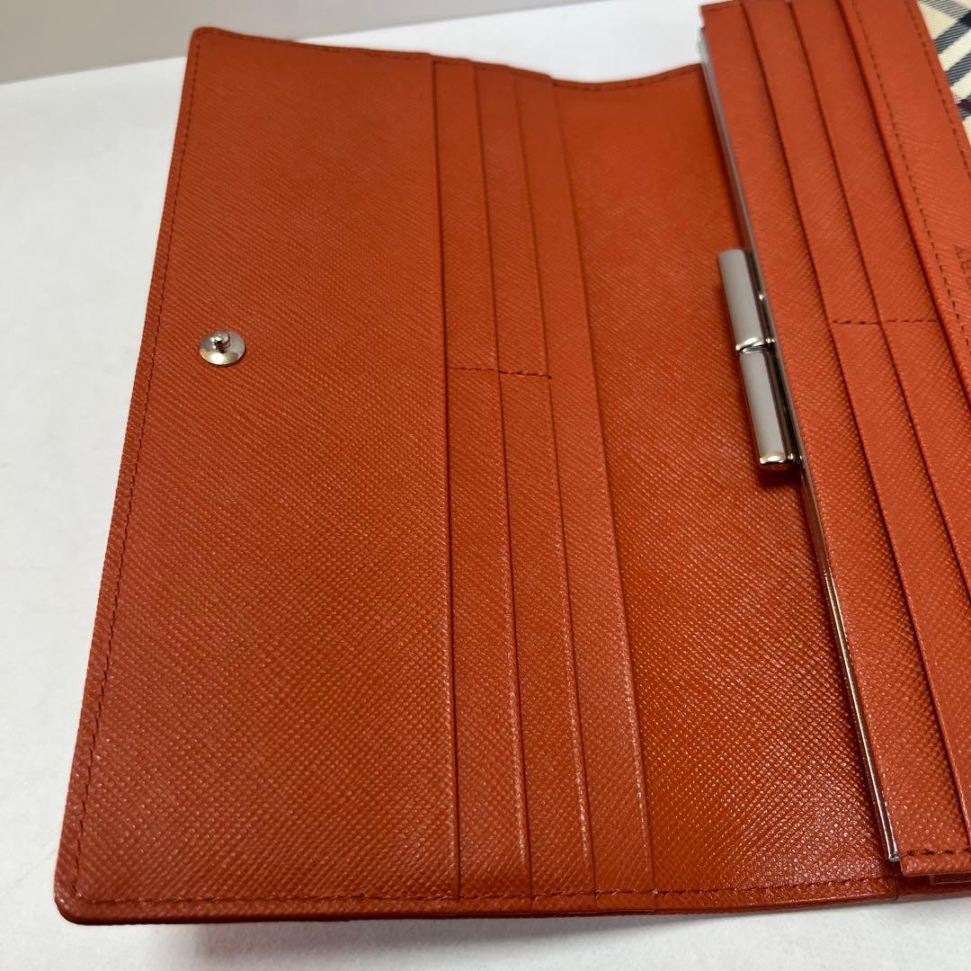 【希少色美品】バーバリー　二つ折り　がま口　チェック柄 長財布　オレンジ
