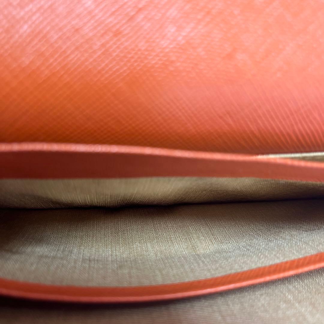 【希少色美品】バーバリー　二つ折り　がま口　チェック柄 長財布　オレンジ