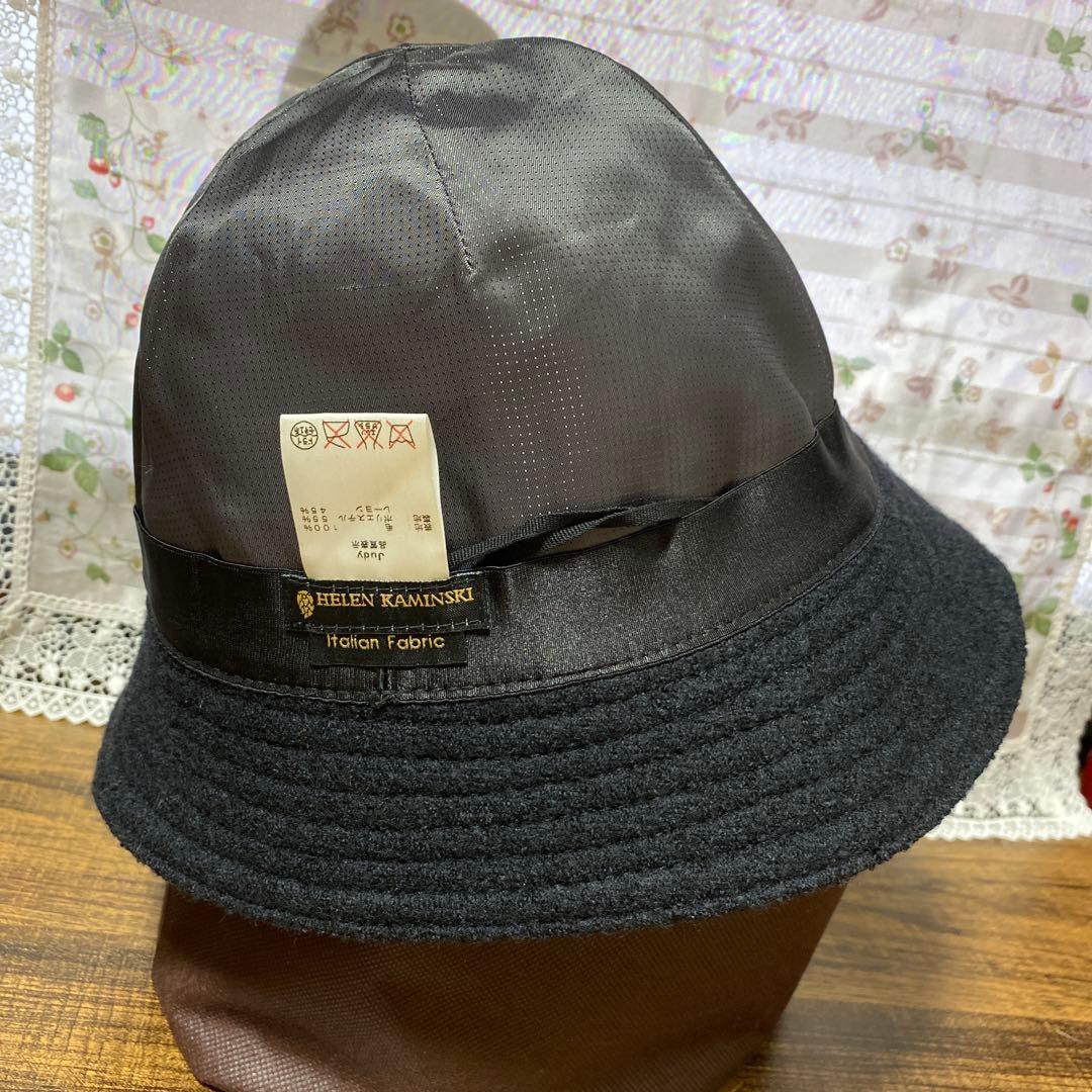 ヘレンカミンスキーHELEN KAMINSKI ブラックウールハット花飾り付き