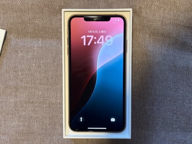 Apple iPhone XS Max ゴールド