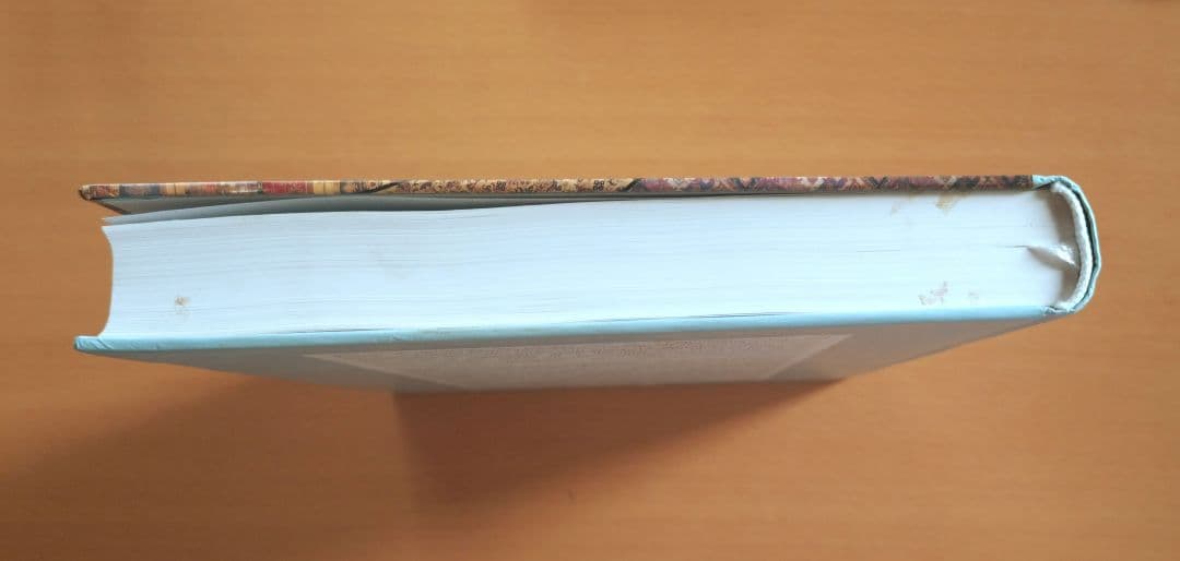 イスラム世界の伝統的な絨毯とキリム