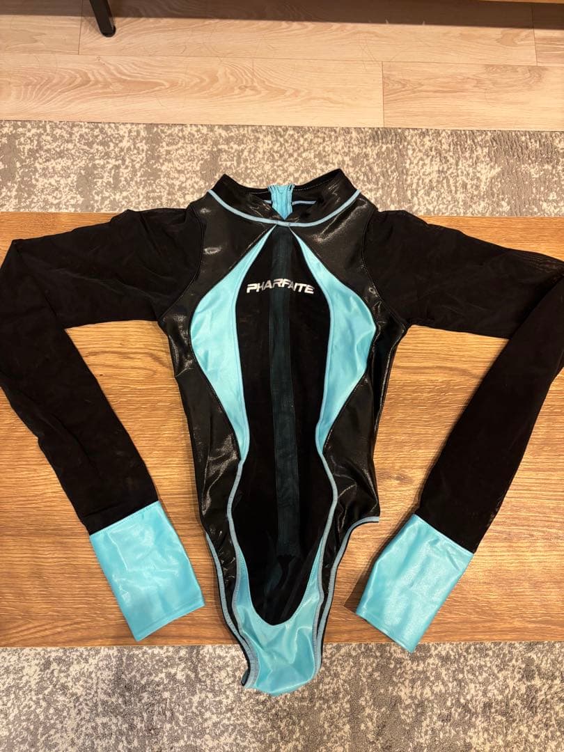 【美品】parfaite パルフェット ロングスリーブボディスーツ 競泳水着