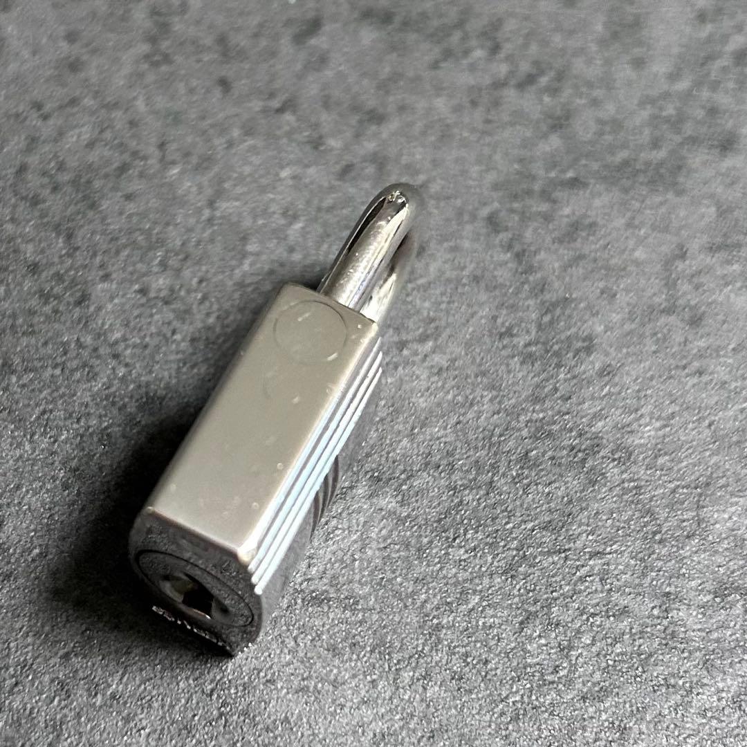 エルメス　HERMES カデナ　南京錠　鍵　110