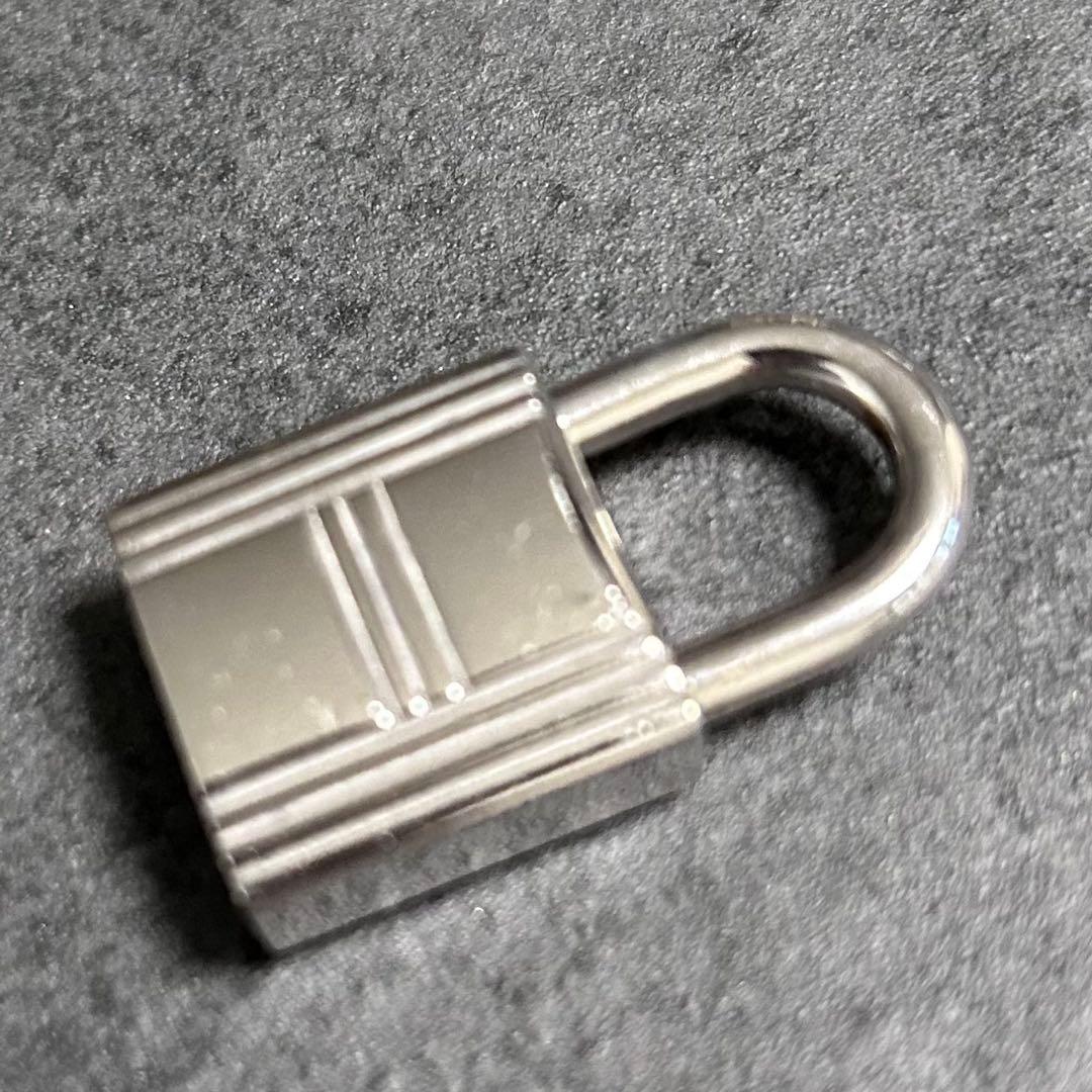 エルメス　HERMES カデナ　南京錠　鍵　110