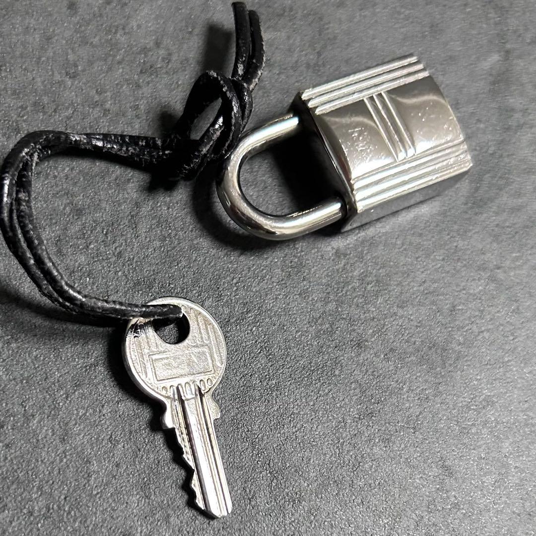 エルメス　HERMES カデナ　南京錠　鍵　110