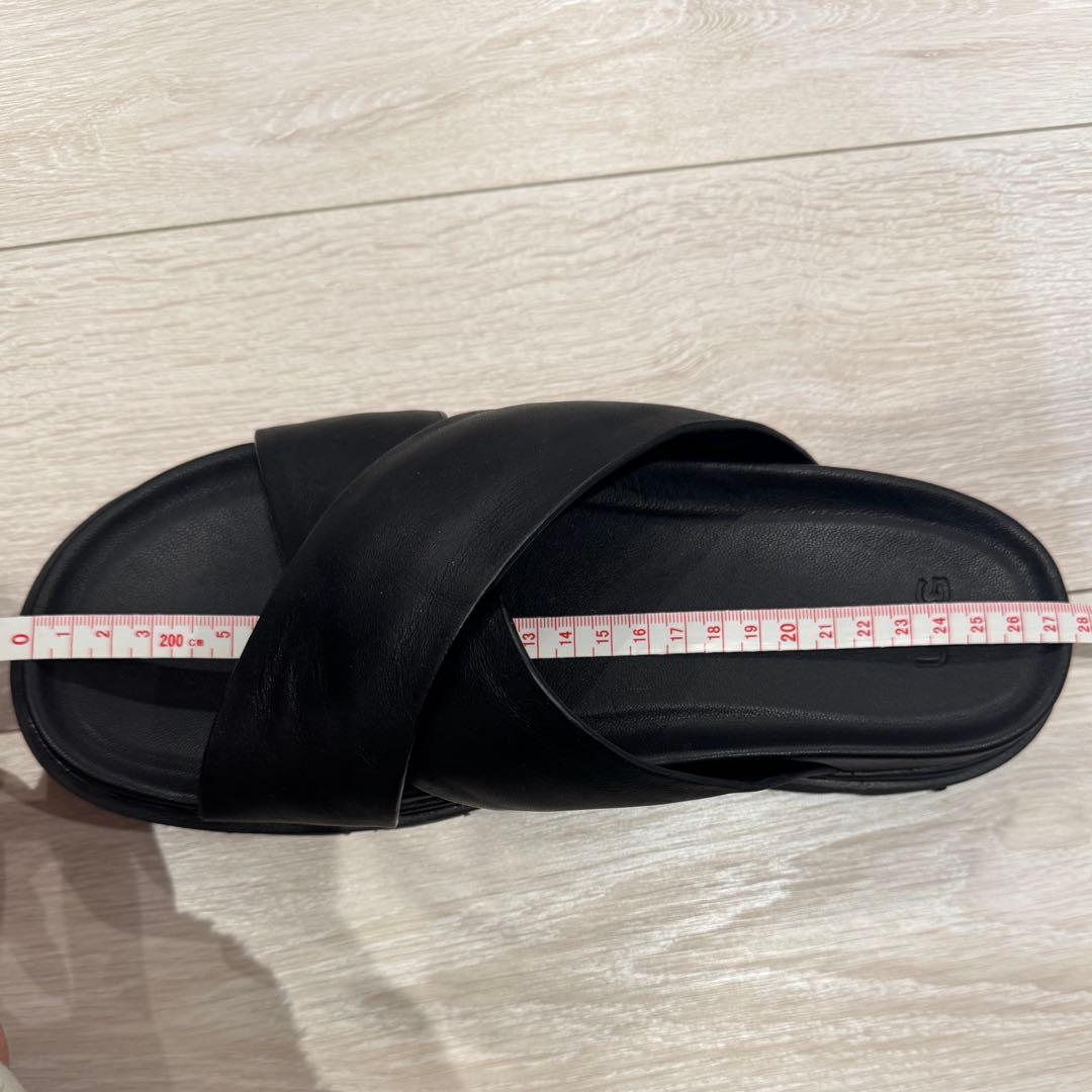 ★UGG★Capitola Cross Slide メンズ クロスサンダル