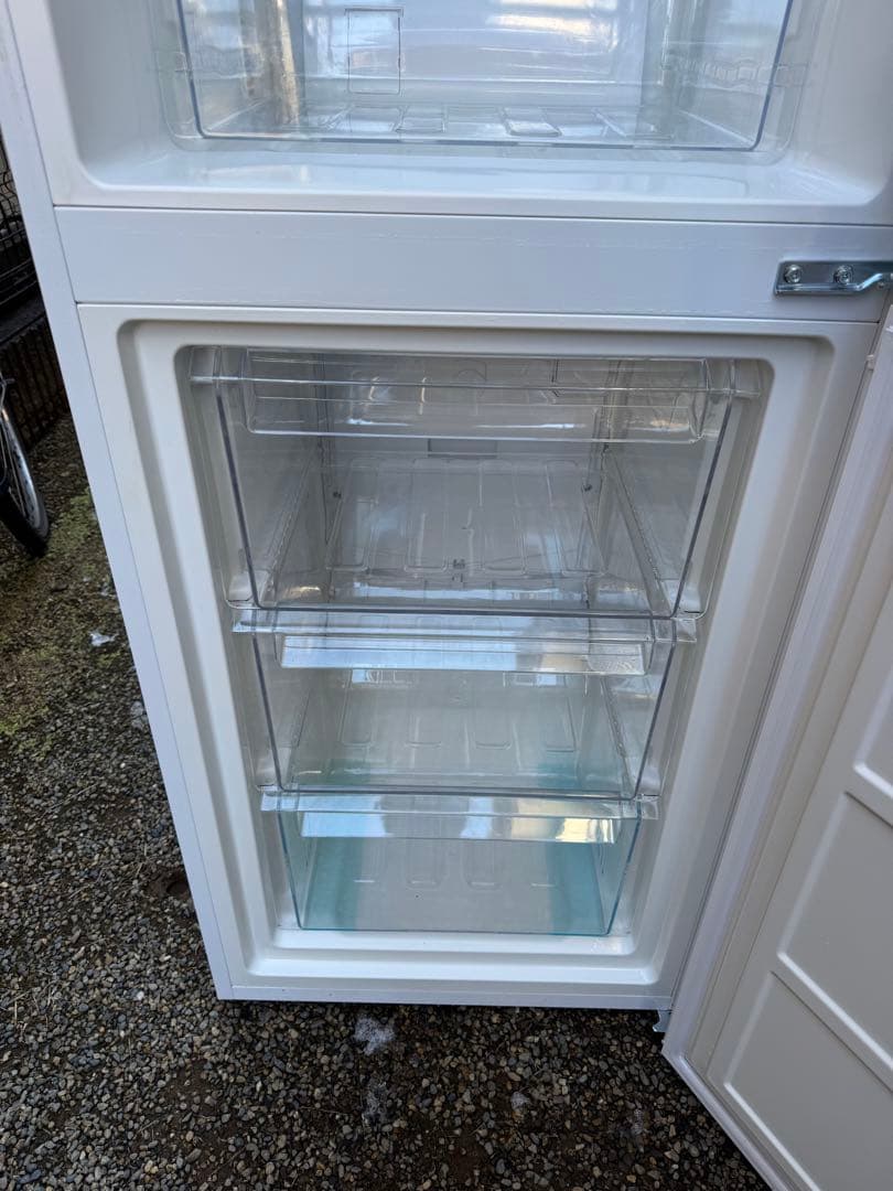 SHARP 冷蔵庫 SJ-BD23K 2023年 高年式 230L