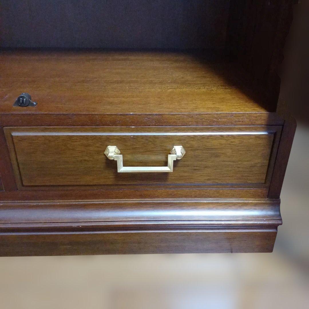 【マルニ】地中海ロイヤルシリーズ サイドボード キャビネット カップボード 飾棚