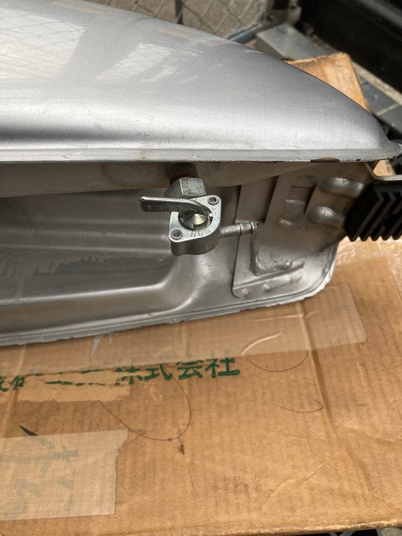 HONDA タンク シルバー/オレンジ　xl230 ホンダ　コック　キャップ