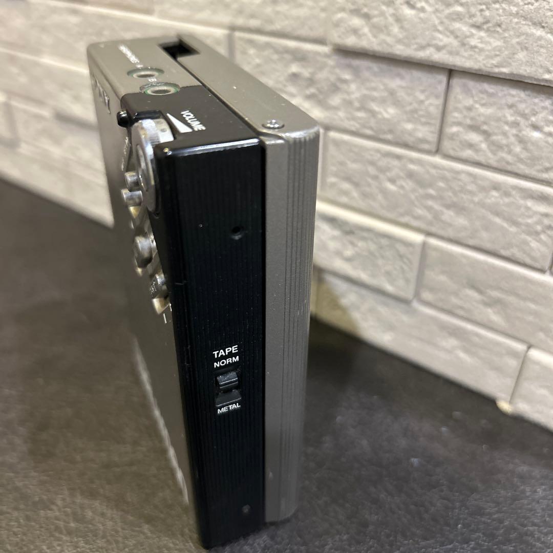 SONY WALKMAN カセットウォークマン　WM-2