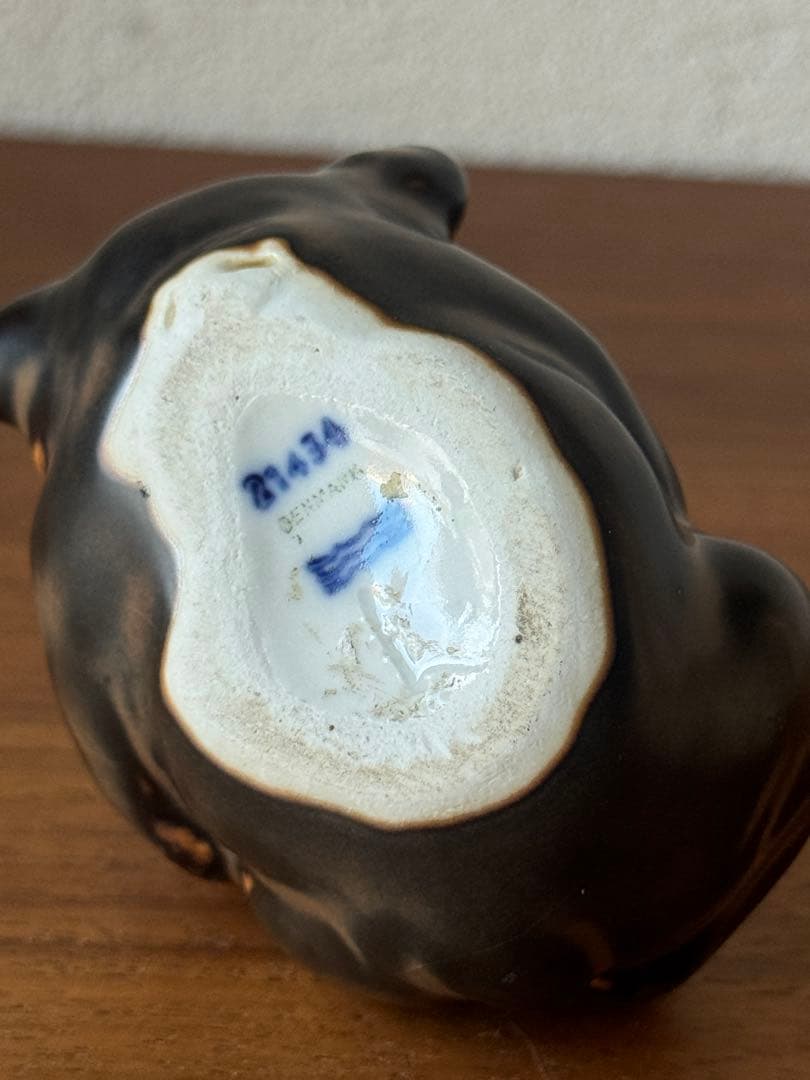 希少 1940年代 ロイヤルコペンハーゲン 足を舐める子クマ クヌード・キーン