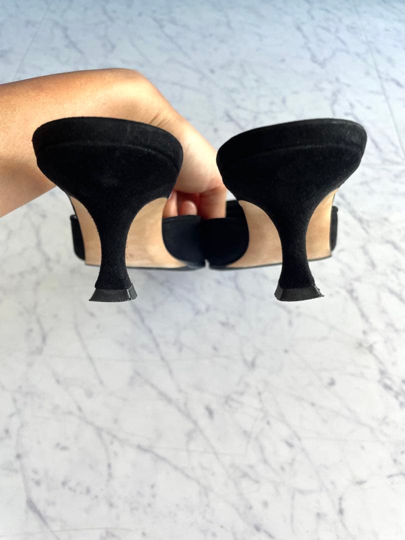 美品　MANOLOBLAHNIK マノロブラニク メイセール　ブラック　37