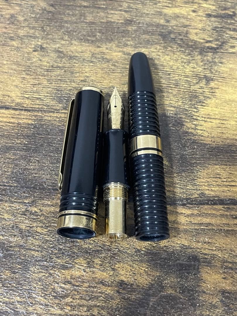 未使用に近い　1970年代　初期型　ギャザード　エボナイト　14金　万年筆　中字
