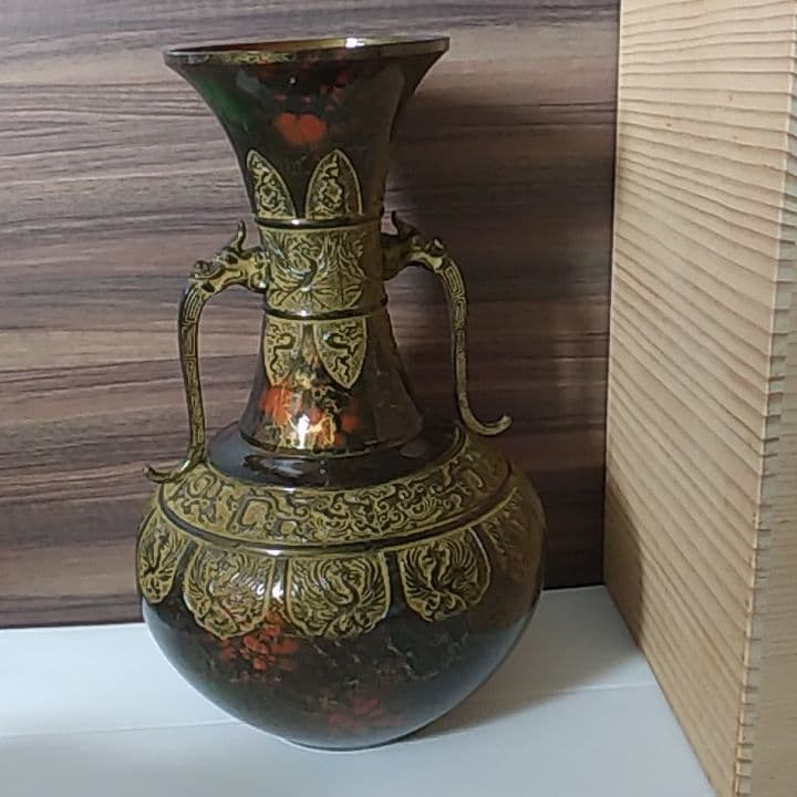 花瓶　木箱あり