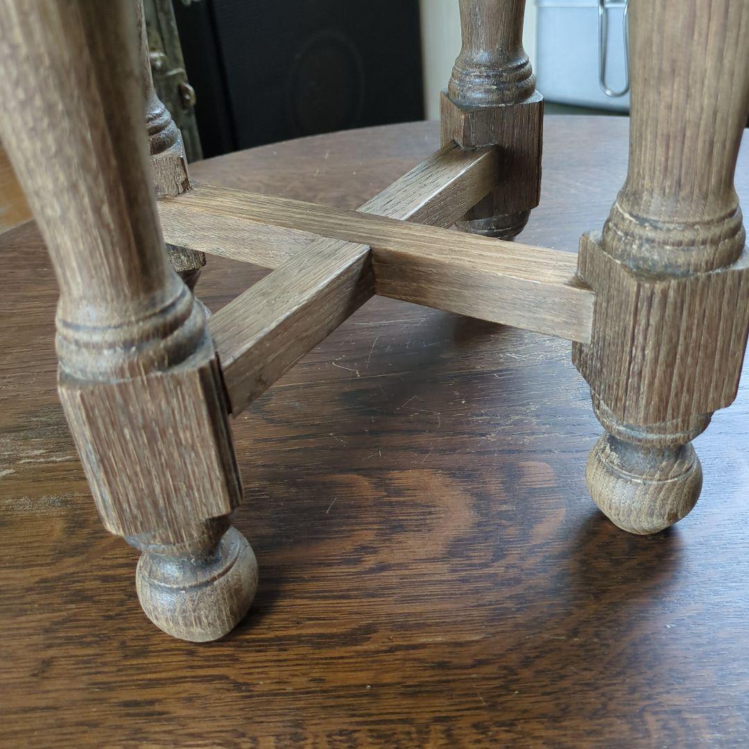 ブロカント　ビィンテージ花台　飾り台　サイドテーブル