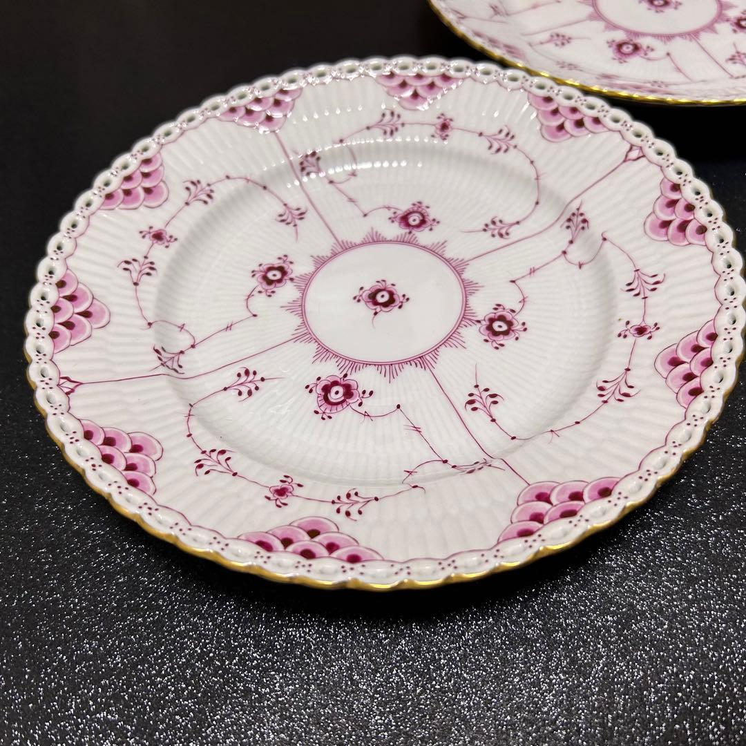 ロイヤルコペンハーゲン　バーガンディフルーテッド 金彩　プレート ２枚セット