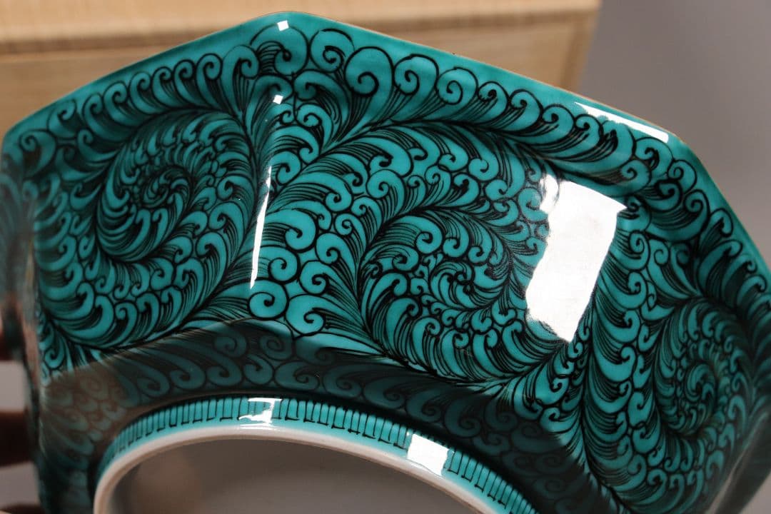 九谷焼 宮本忠夫「色絵九谷花鳥図・菓子鉢」共箱 八角鉢 陶芸 M977