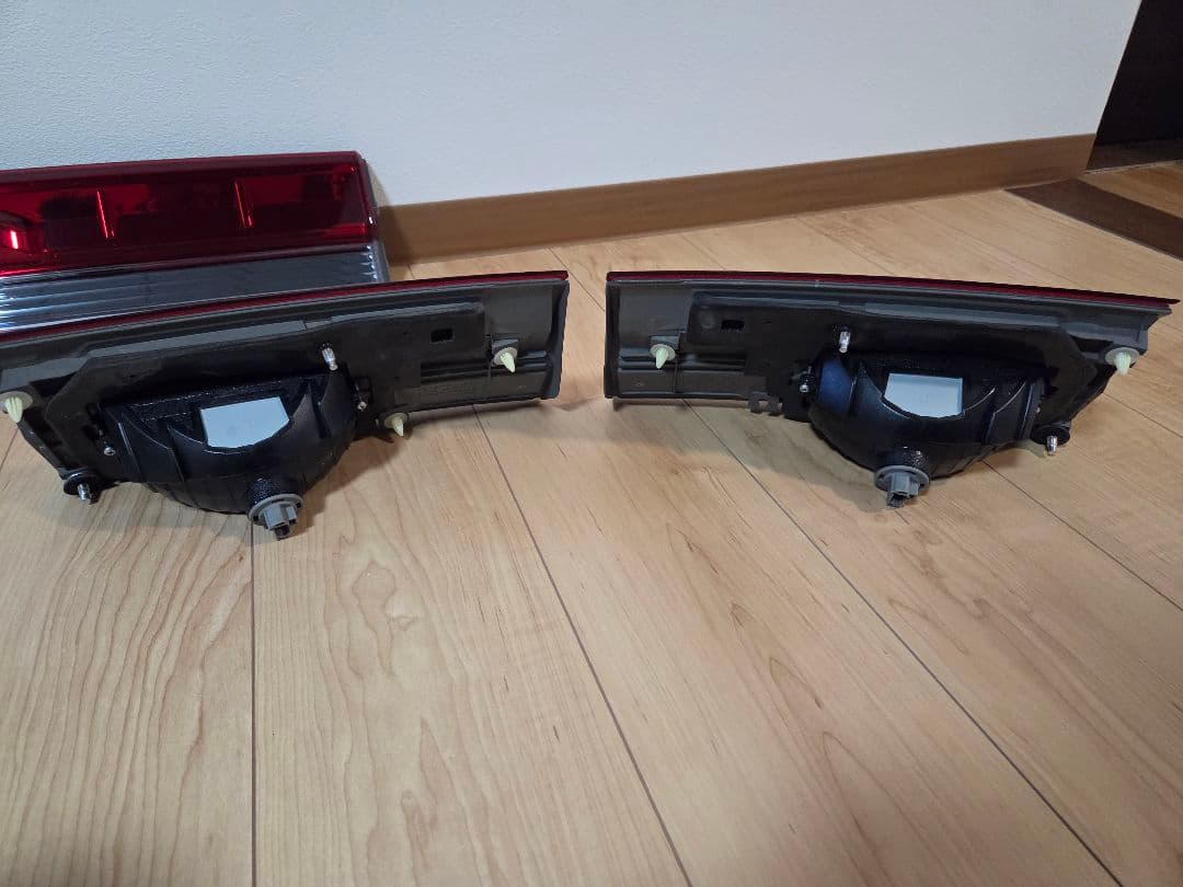 デリカD5 本物キャンディスモークテール　セット　ブラッドレッド