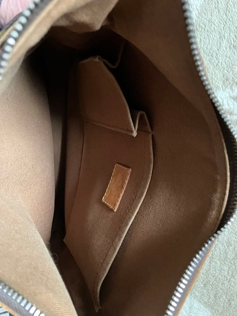 ❣️LOUIS VUITTON モノグラムオデオン　斜め掛けパック❣️