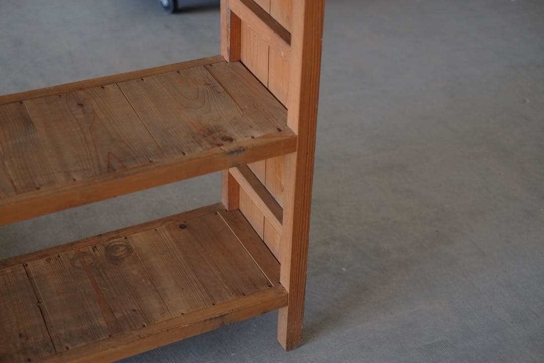 ぷーちゃんー木製棚　シェルフ　店舗什器　収納棚　オープンラック　什器