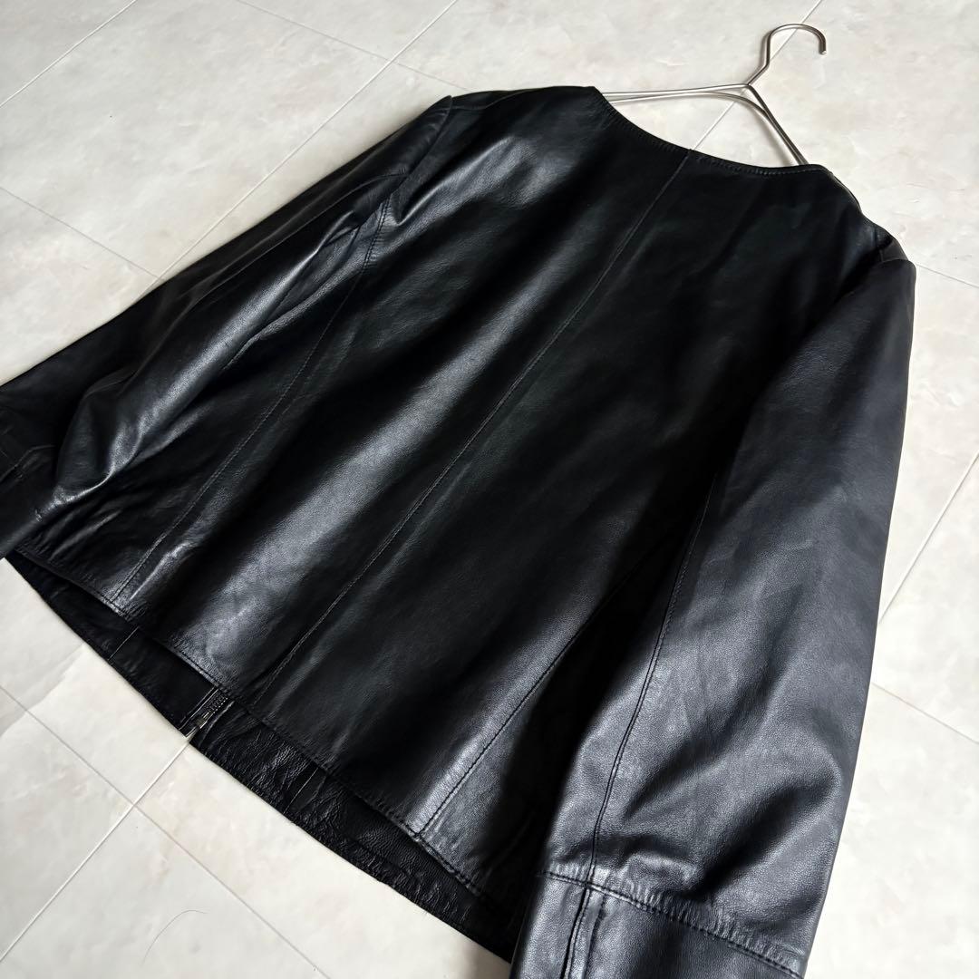 美品・特大✨23区 ノーカラーラムレザージャケット 黒 48 ゆったり