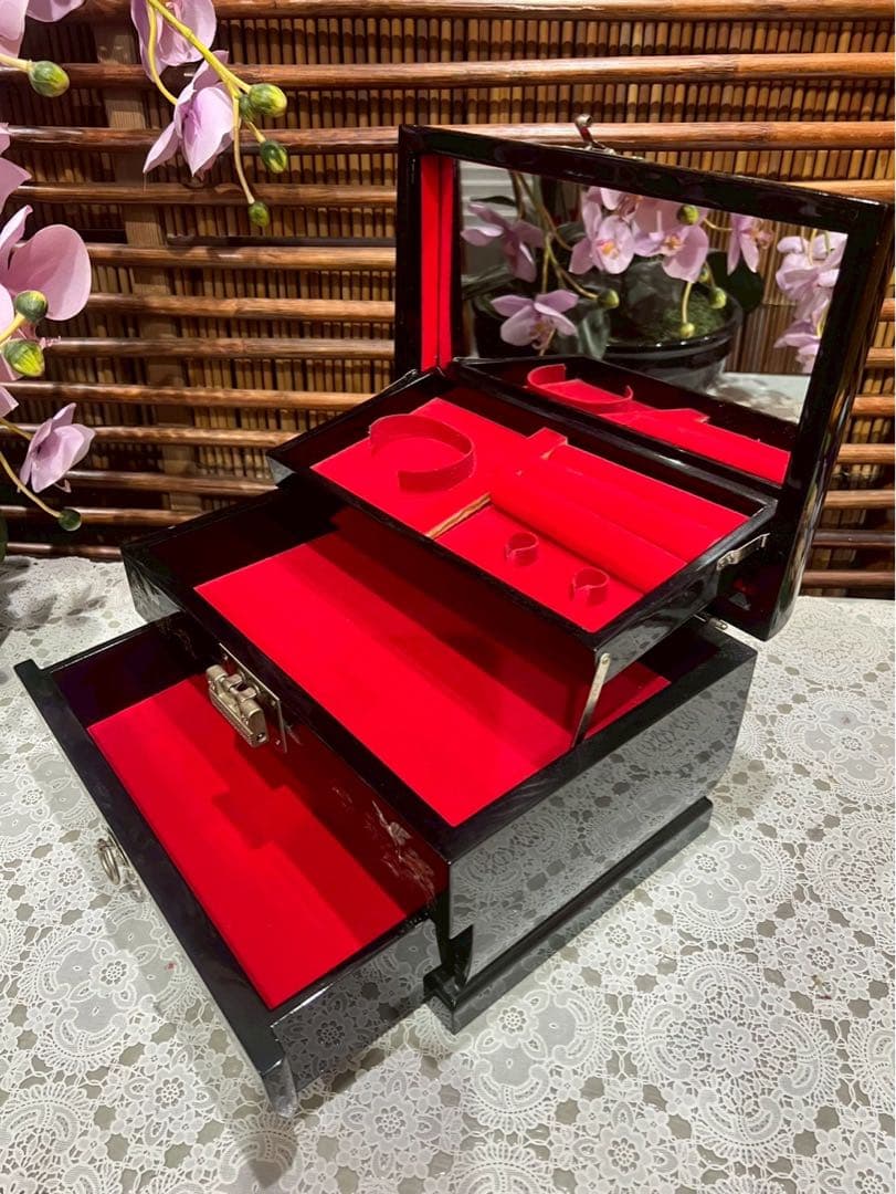 螺鈿細工 ジュエリーボックス 孔雀 花鳥 伝統的 韓国 工芸品