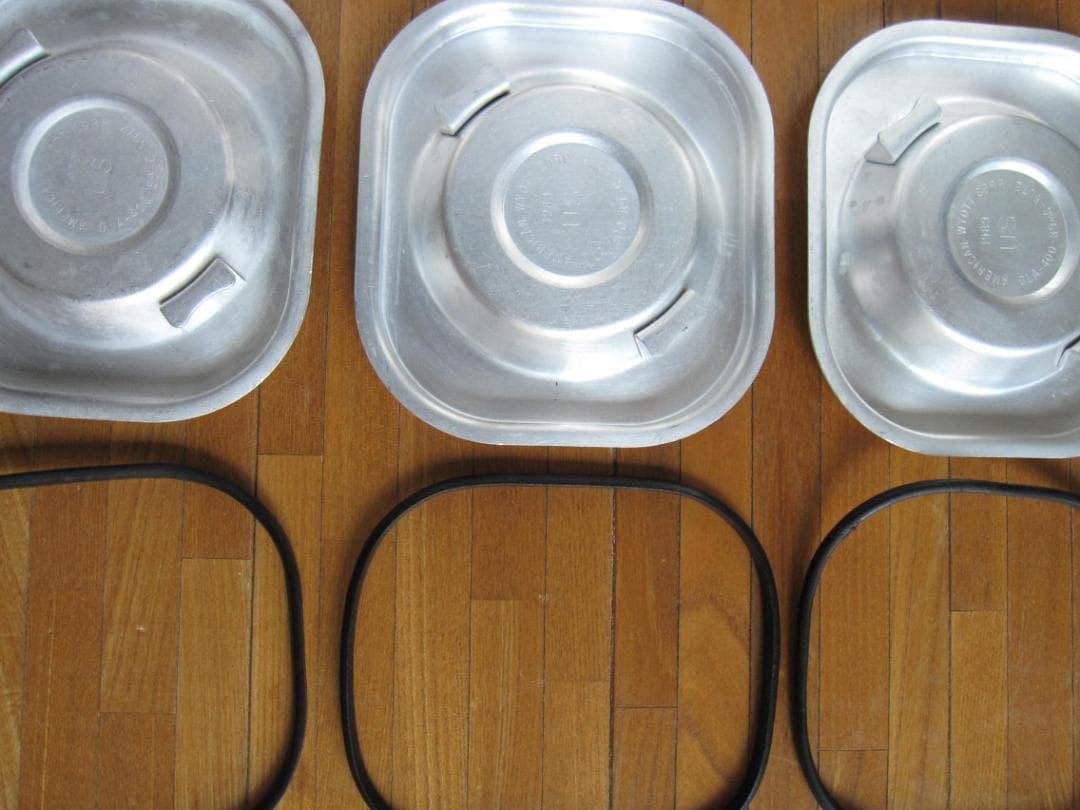 米軍放出 フードコンテナ 、カトラリー、ケース　中古品