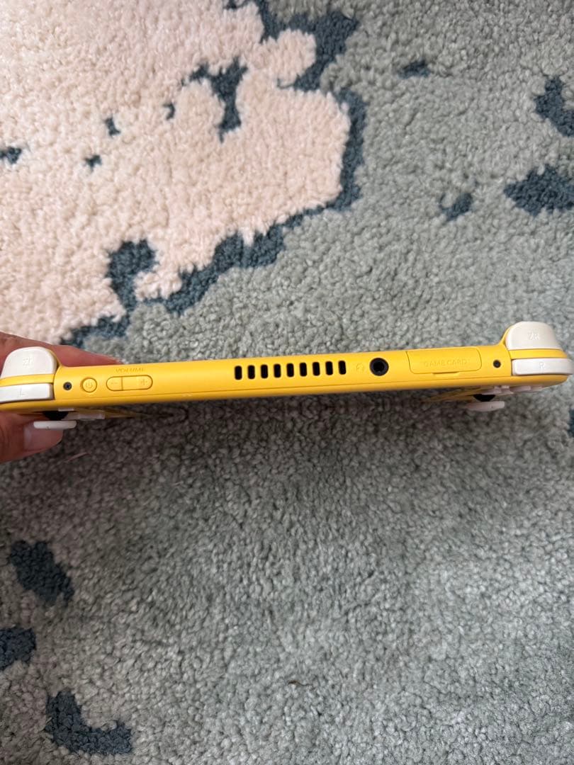 い*パ様 Nintendo Switch Lite イエロー