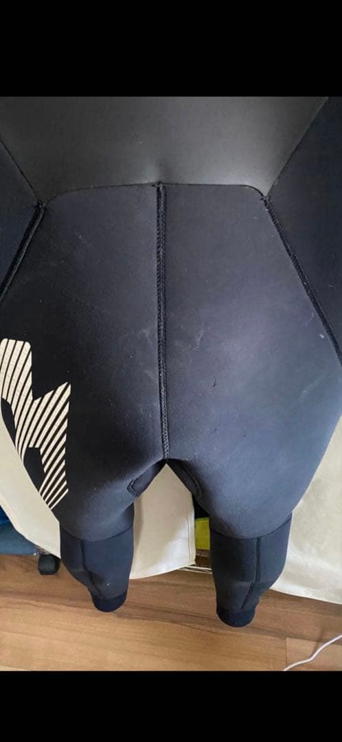 BEWET セミドライ　フルスーツ 緑・黒