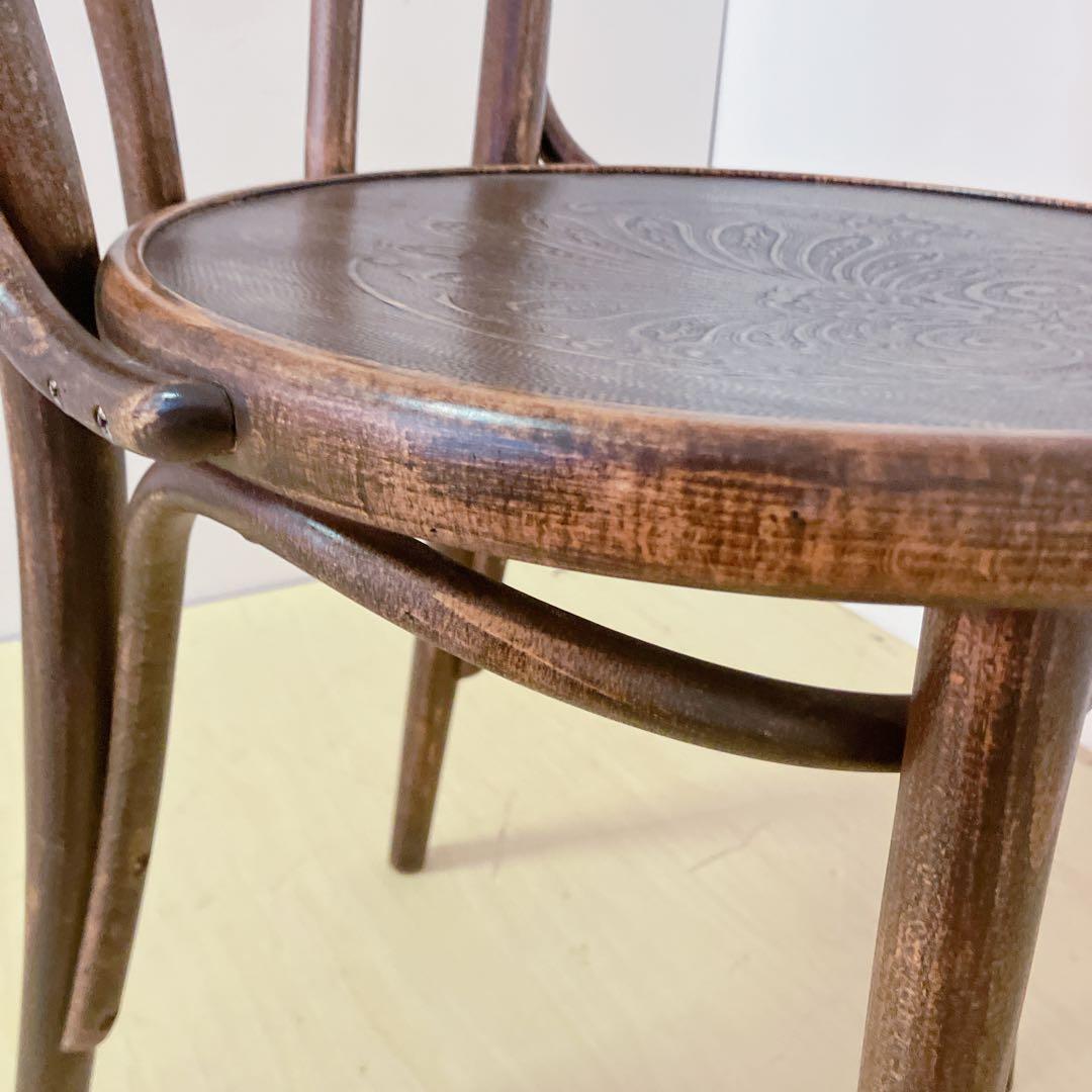 TON ベントウッドチェアチェア　アンティーク　曲げ木　ダイニングチェア