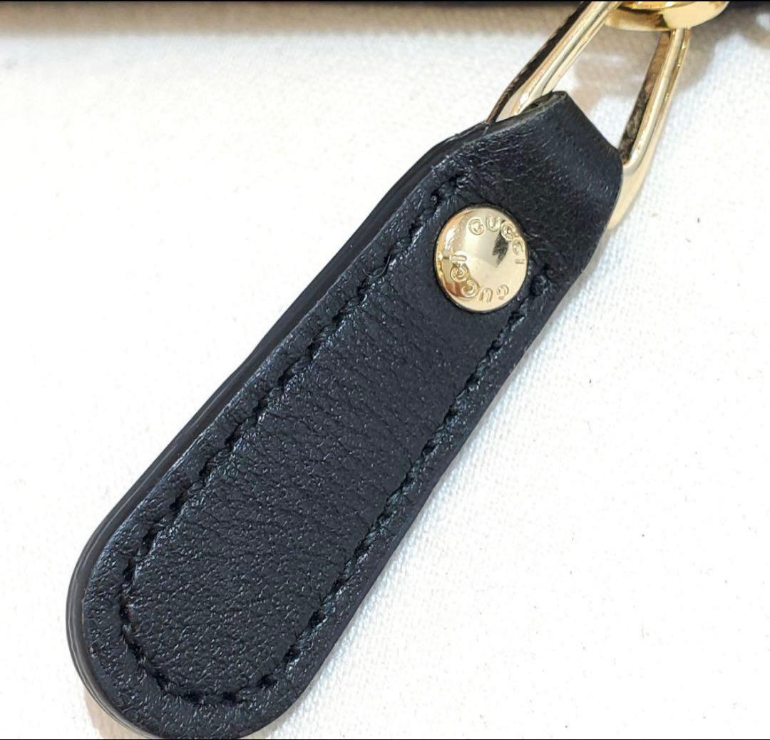 最終！早いもの勝ち美品　GUCCI キーリング付き  カードケース 財布