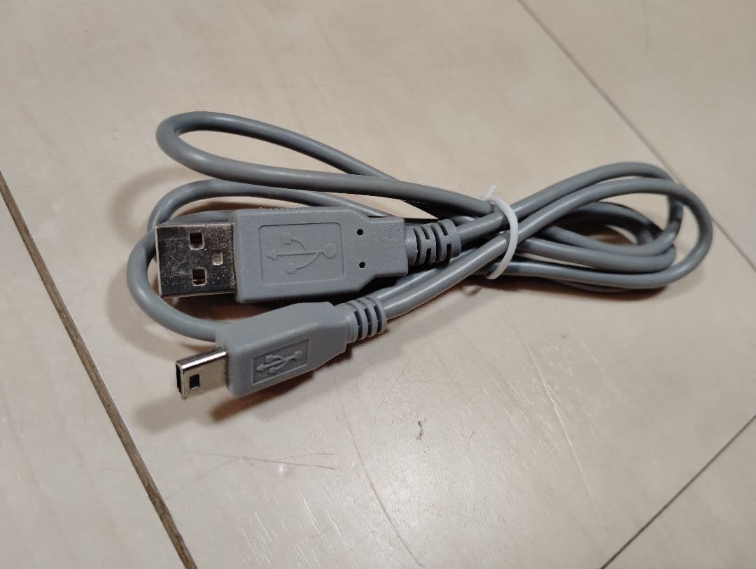 ビデオカメラ　エブリオ　Everio　GZ-HM670　専用ポーチ付