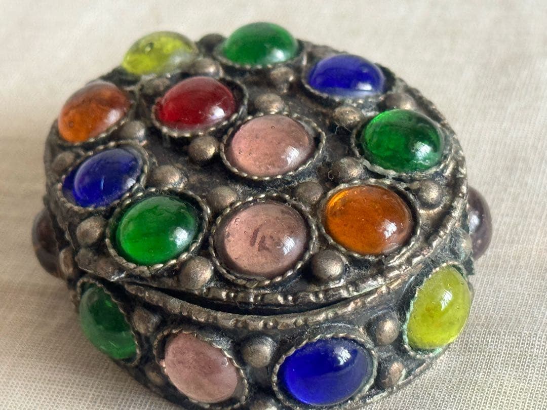 ガラスドームの装飾 ヴィンテージ 小物入れ ピルケース