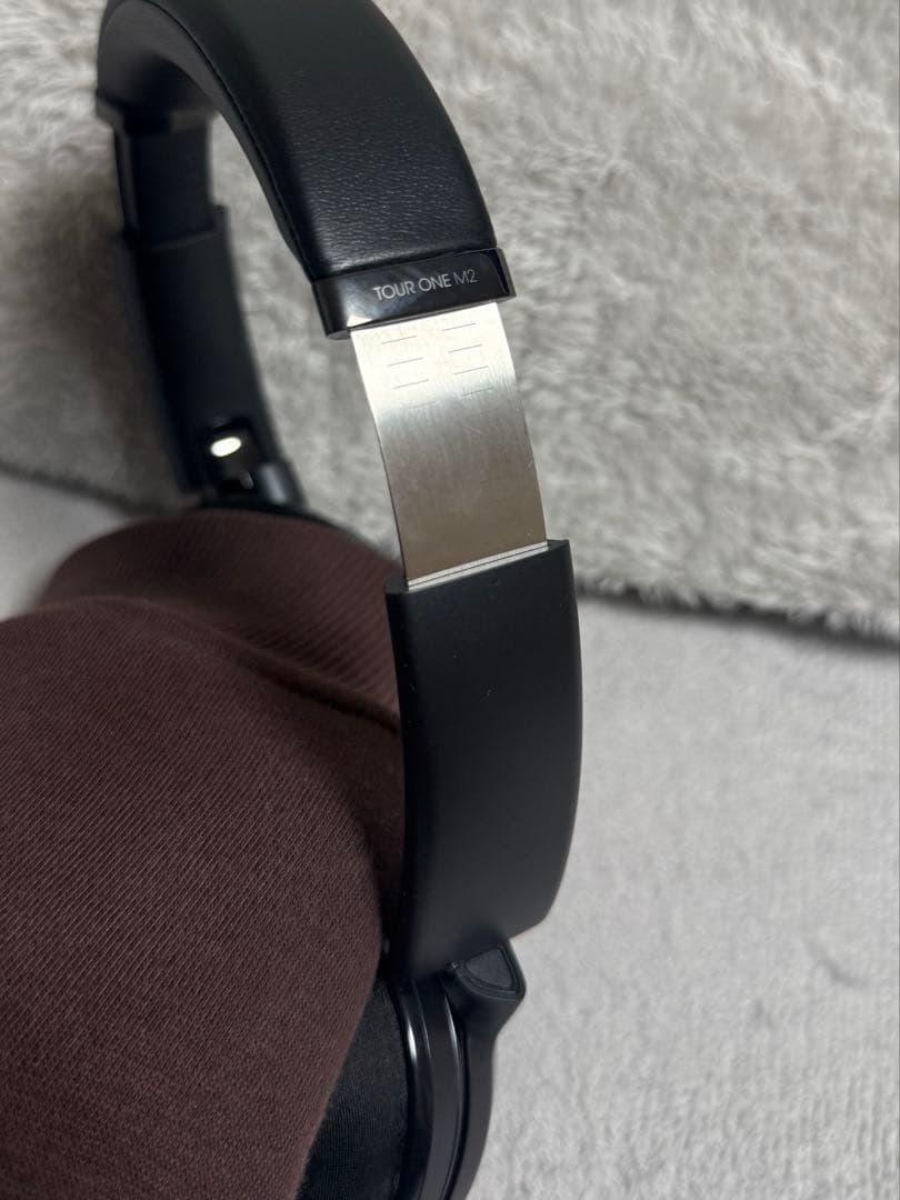 JBL TOUR ONE M2 ヘッドホン