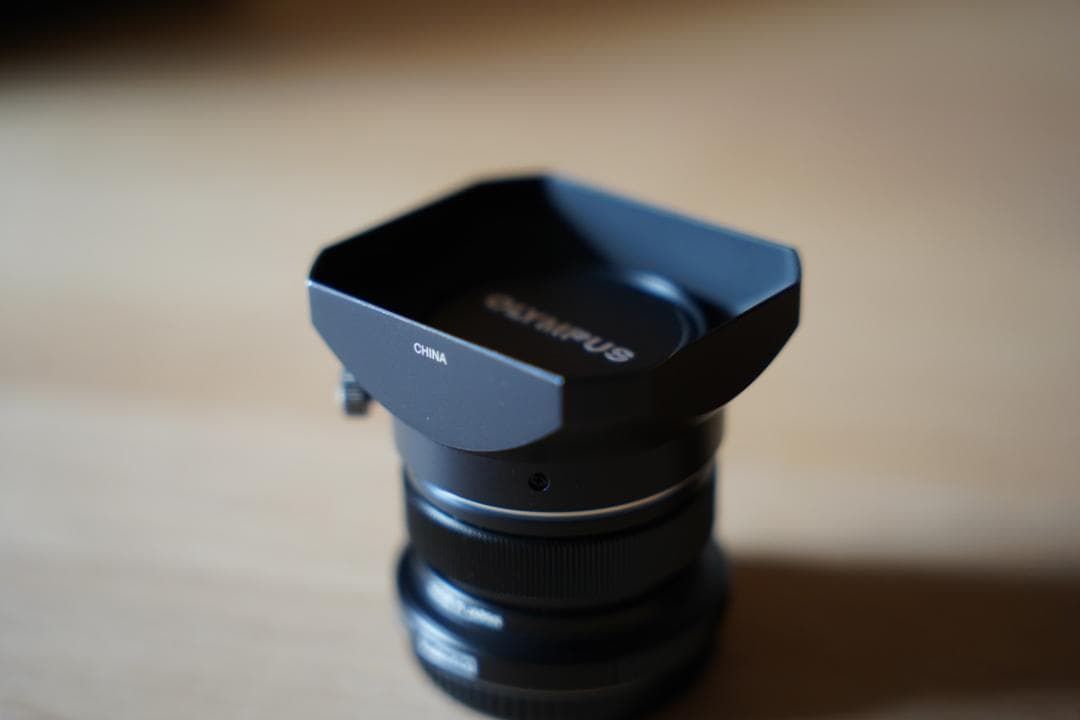 限定品 オリンパス M.ZUIKO 12mm F2.0 リミテッドブラック