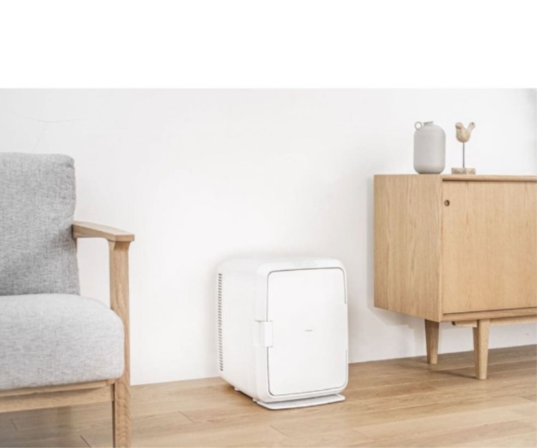 【展示未使用品】HR-EB08W 2電源式ポータブル電子適温ボックス