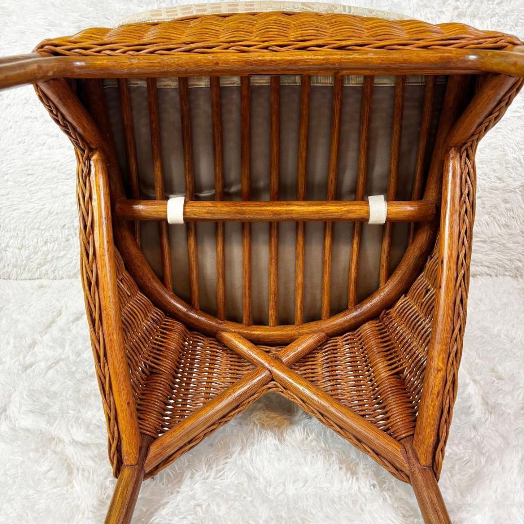 『美品』カサブランカ　ラタン　籐　アーム付き　クッション付き　チェア
