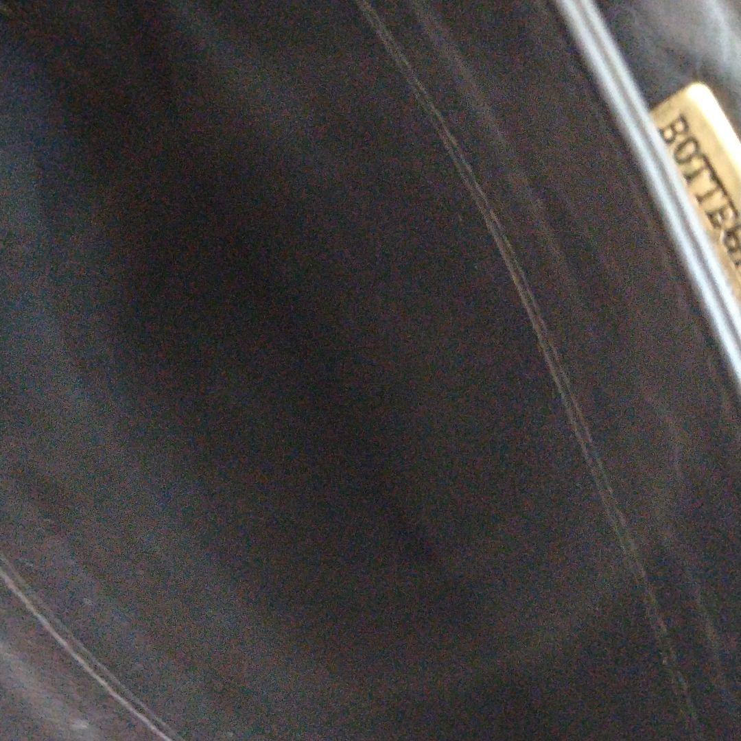 ボッテガヴェネタ イントレチャート 黒 レザー