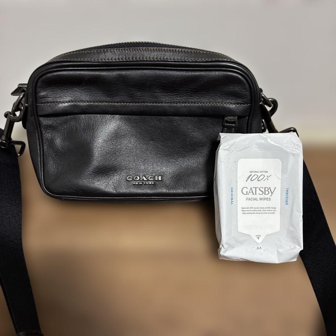 COACH コーチ　ブラックレザー ショルダーバッグ