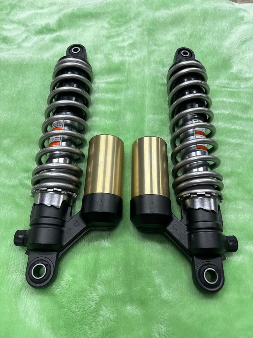 KYB カヤバ リアサスペンション ZRX1200ダエグ